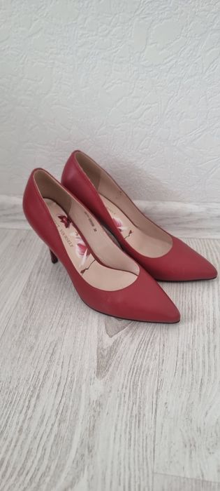 Продам туфли б/у