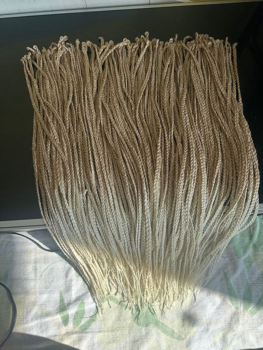 Ръчно изработени плитки готови за поставяне