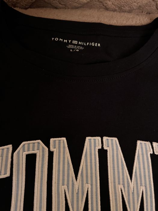 Tricou nou nout tommy hilfiger