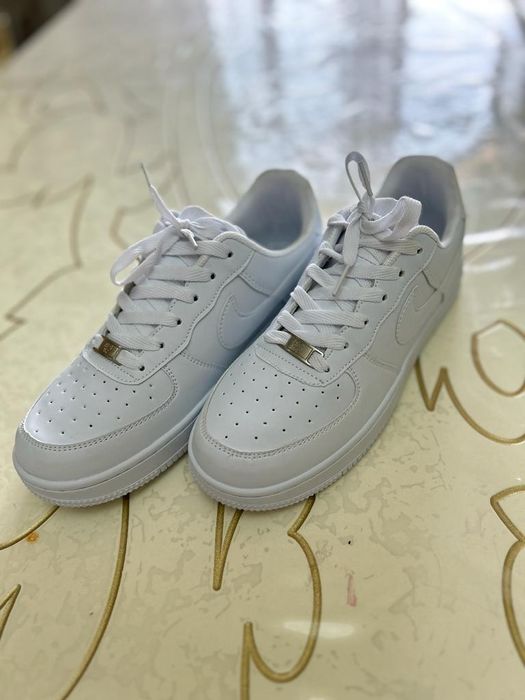 кроссовки Nike Air