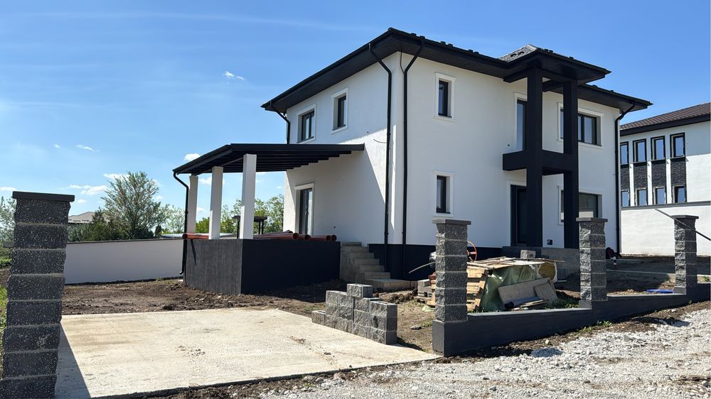 Casa parter+etaj+pod ,450 mp teren, 128 mp utili-ultima disponibila