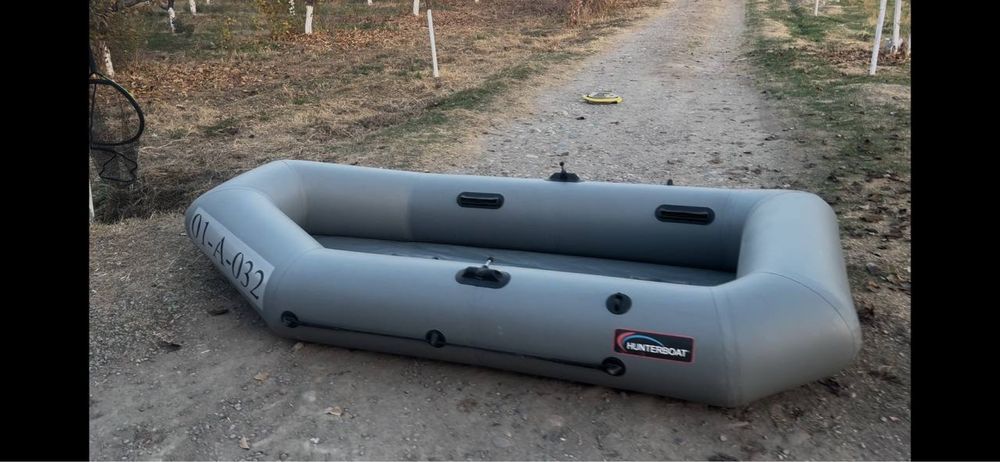 Продается лодка Hunter Boat