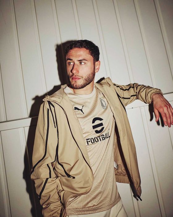 Горнища Puma Italia ,Puma Milan и анцуг на Белгия