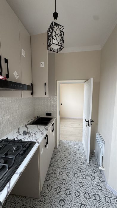 Продается квартира в Яшнабадском районе Новостройка Иззат 1в2х комнат