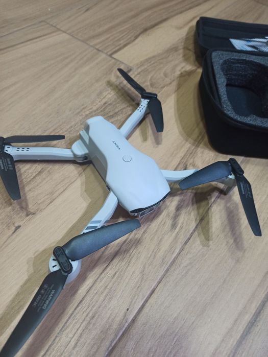 Дрон Vicky 4d f10