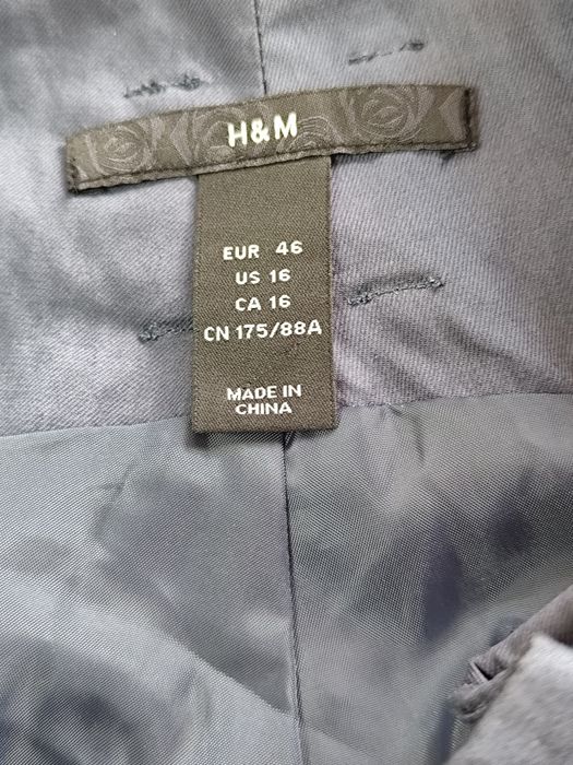 H&M fusta cu pliuri