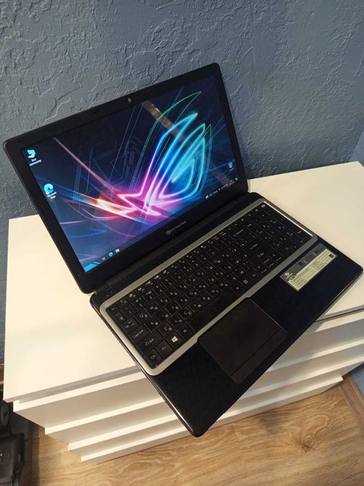 Отличный 4х ядерный ноутбук!