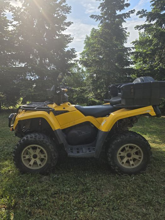 Can-Am Outlander Bombarider - 2008