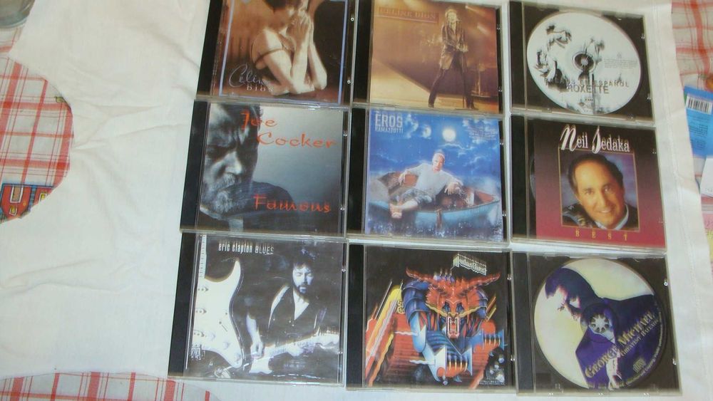 Компакт дискове -оригинали и матрица