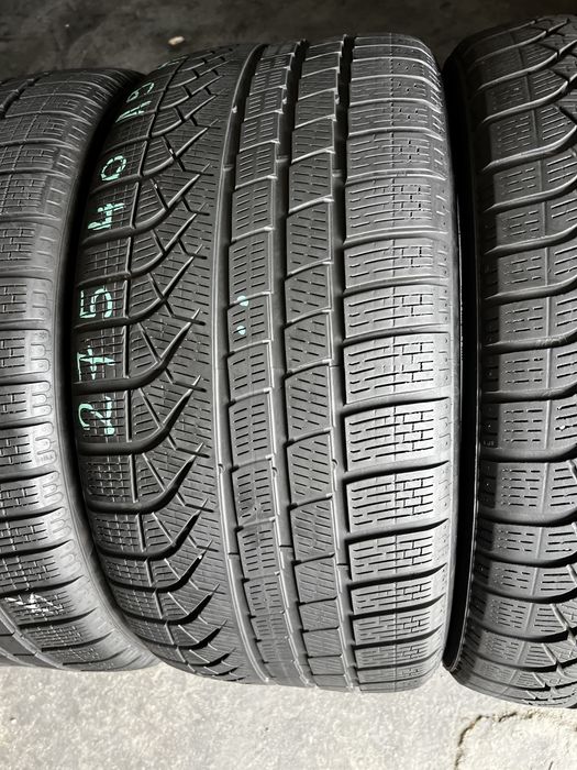 4 anvelope iarna 275/40/19 + 245/45/19 , Pirelli * , DOT  2023/2024 !