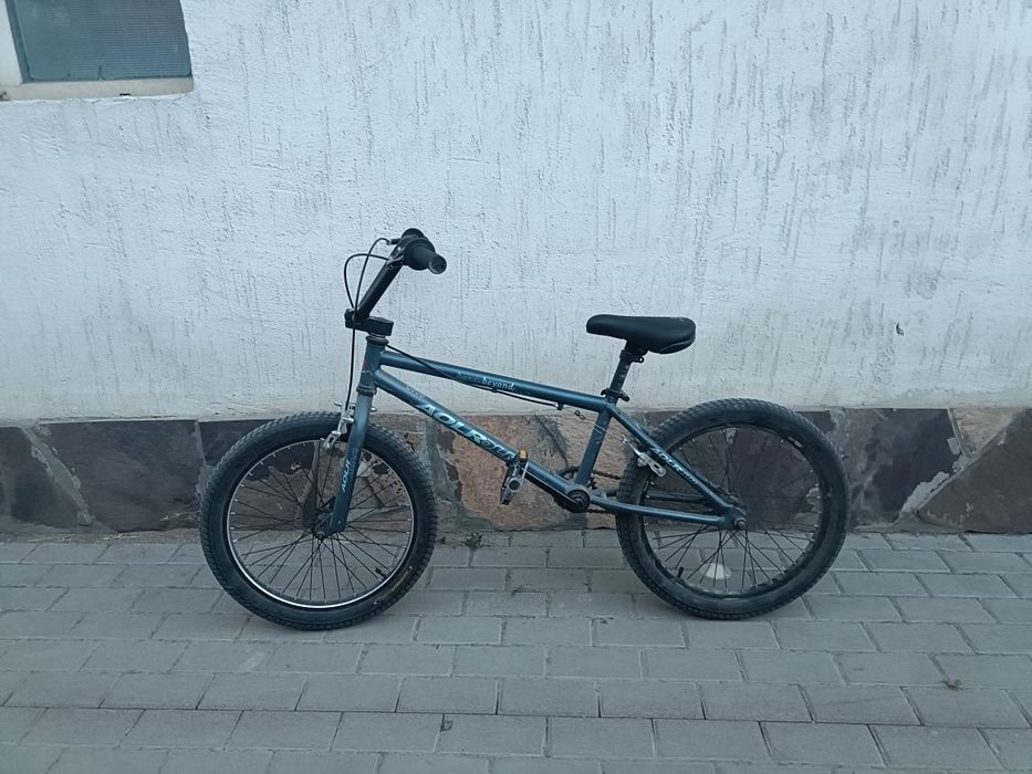 Продам велосипед BMX