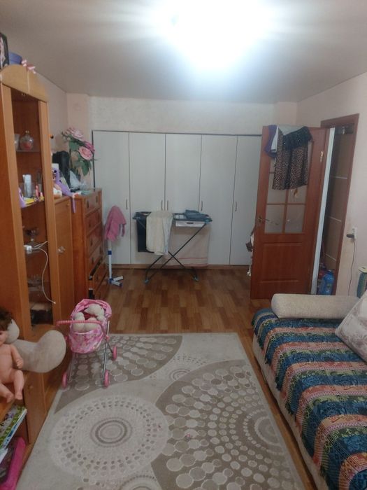 Продам 2 комнатную квартиру