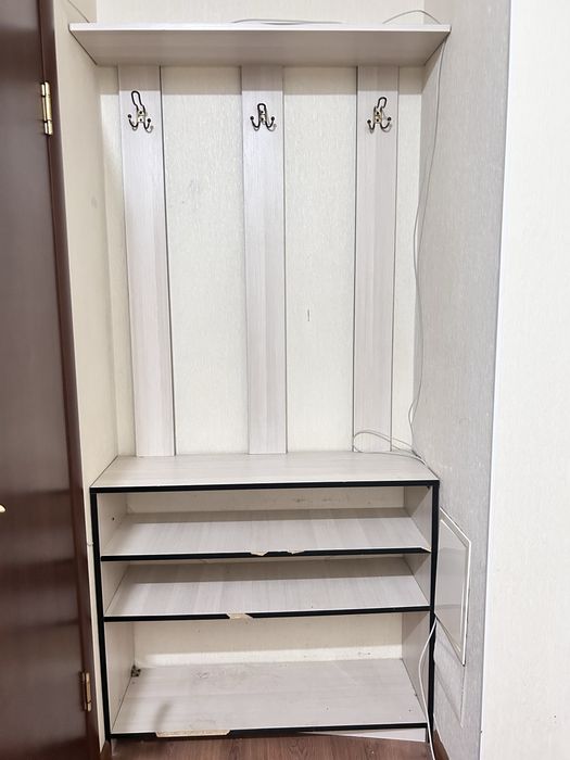 Шкаф в прихожую