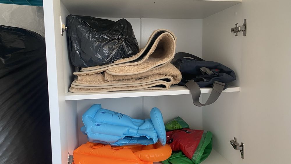 Шкаф размері 70/70