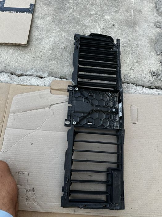 Grilă activă mercedes s class w223.cod:A2235006200.