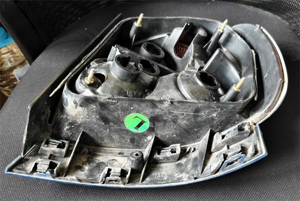 Кристален стоп Audi A4 B5 - ляв