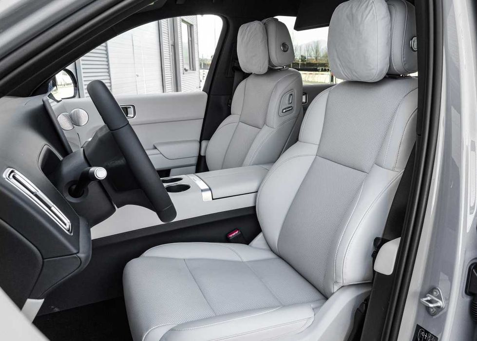 Автомобиль Li L7 2023 год