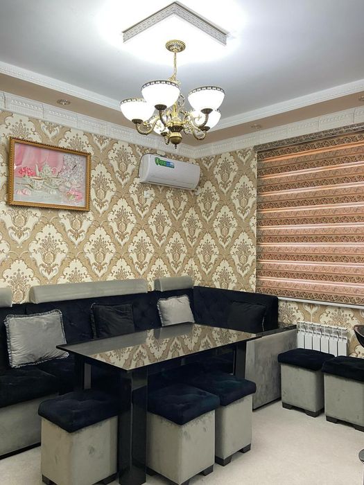Продаётся 3× комнатная квартира с обстановкой, город Бухара