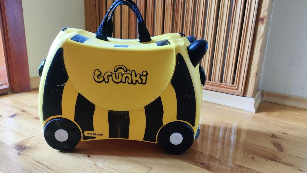 Детский чемодан для вещей Trunki