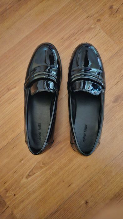 Дамски обувки, черен лак, номер 40