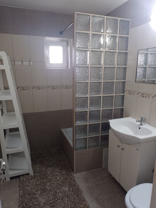 Vând apartament 2 camere