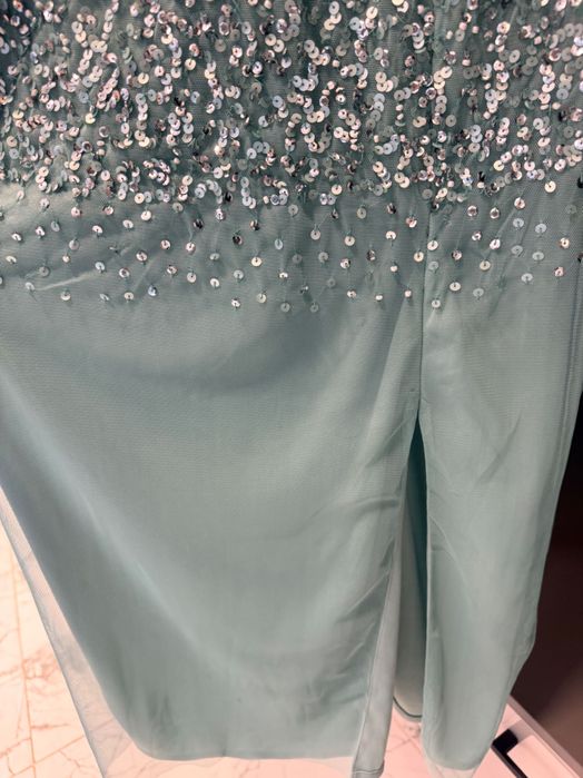 Официални вечерни рокли