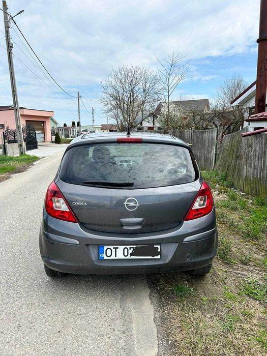 Opel Corsa D 2012