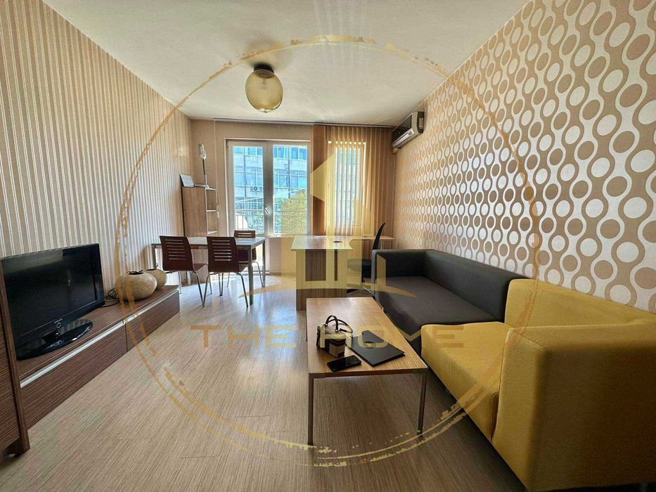 Дава се под наем Двустаен апартамент в Варна, ХЕИ - 65 кв.м за 500 € - Снимка #1