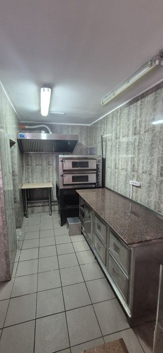 Mobilier si aparatura inox pentru shaormerie/pizzerie