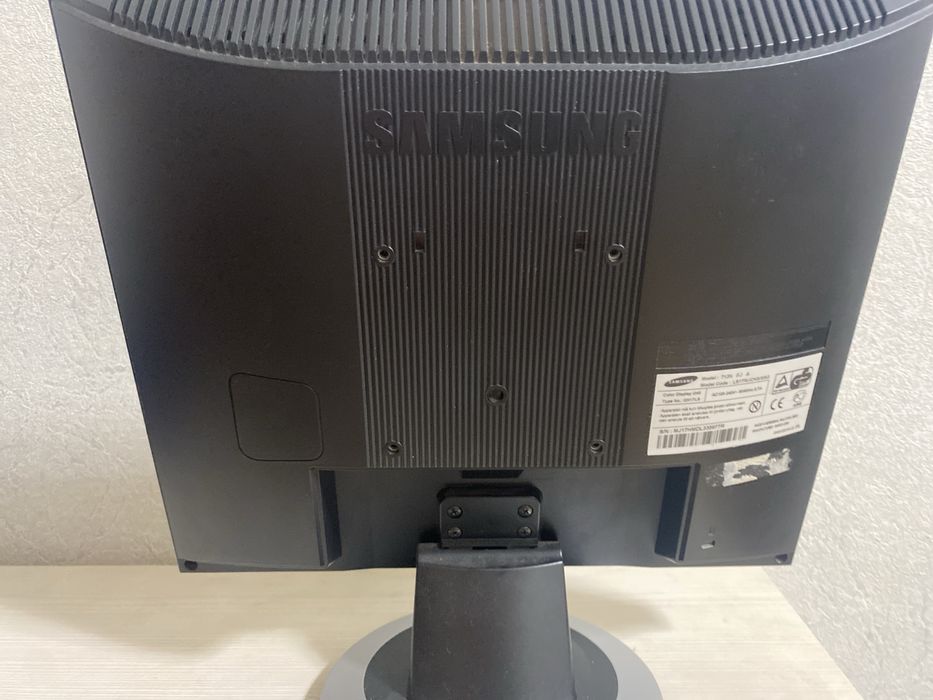 Монитор самсунг