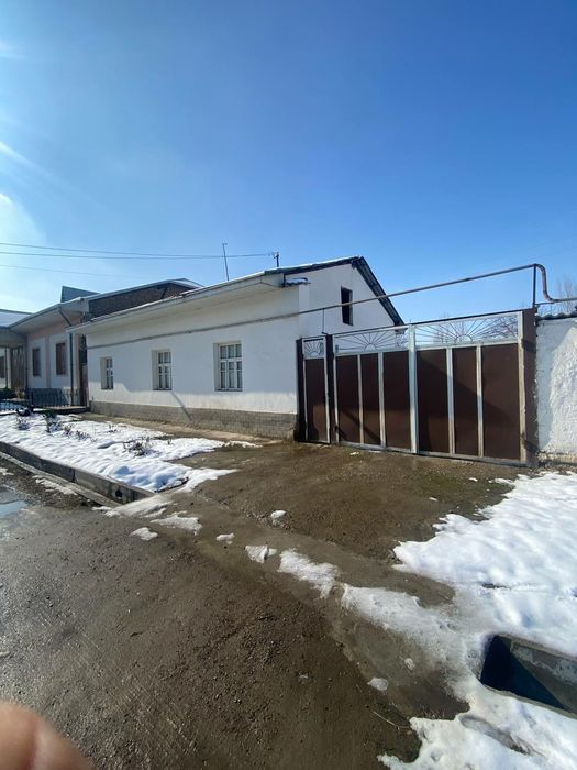 Hovli uy sotiladi,4 xonali 6 сотих