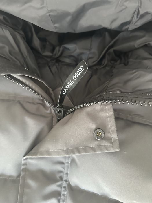geaca canada goose macmillan parka gri marimea S noua