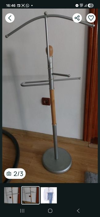 Suport haine / valet pentru costum – metal + lemn, elegant