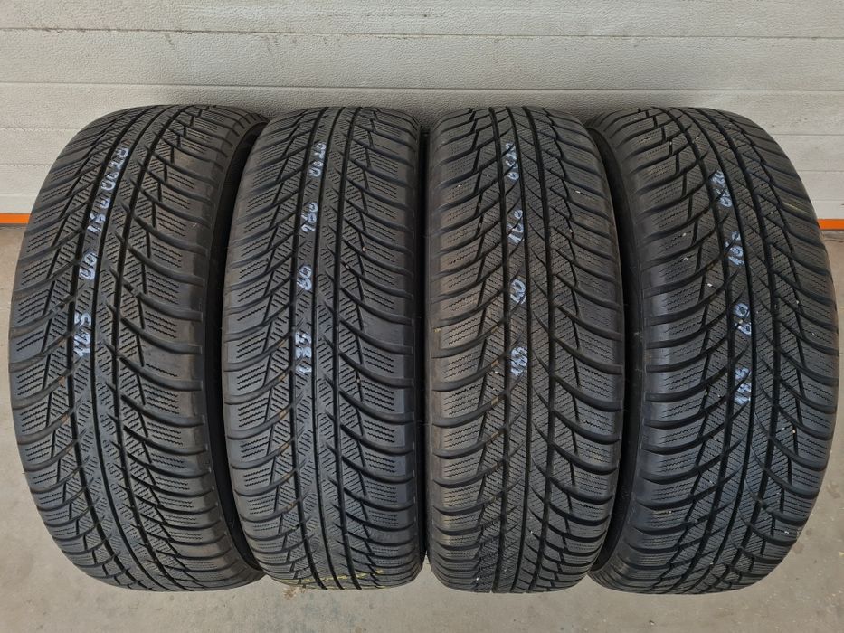 Зимни гуми 4 броя BRIDGESTONE Blizzak LM001 185 60 R16 дот 0620