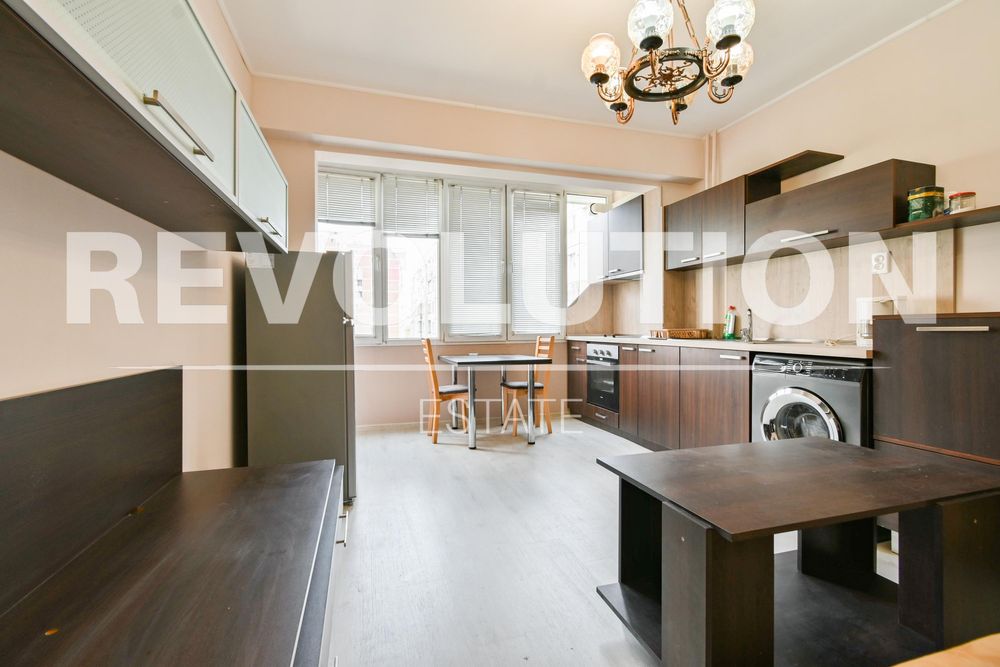 Дава се под наем Двустаен апартамент в София, Зона Б-19 - 55 кв.м за 509.49 € - Снимка #1