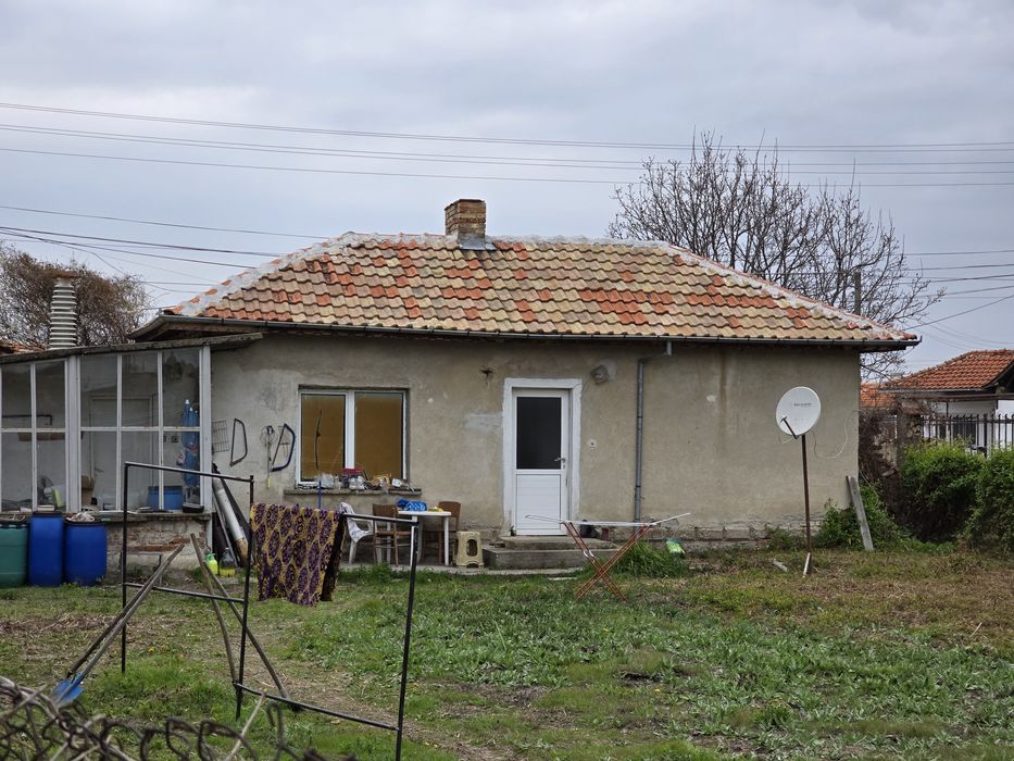 Продава се Къща в Казанлък - 70 кв.м за 357 €/кв.м - Снимка #4