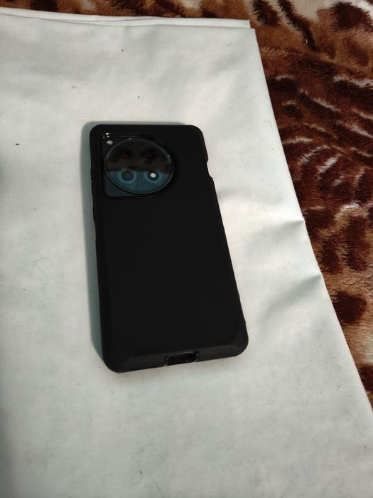 Telefon One plus 12 R