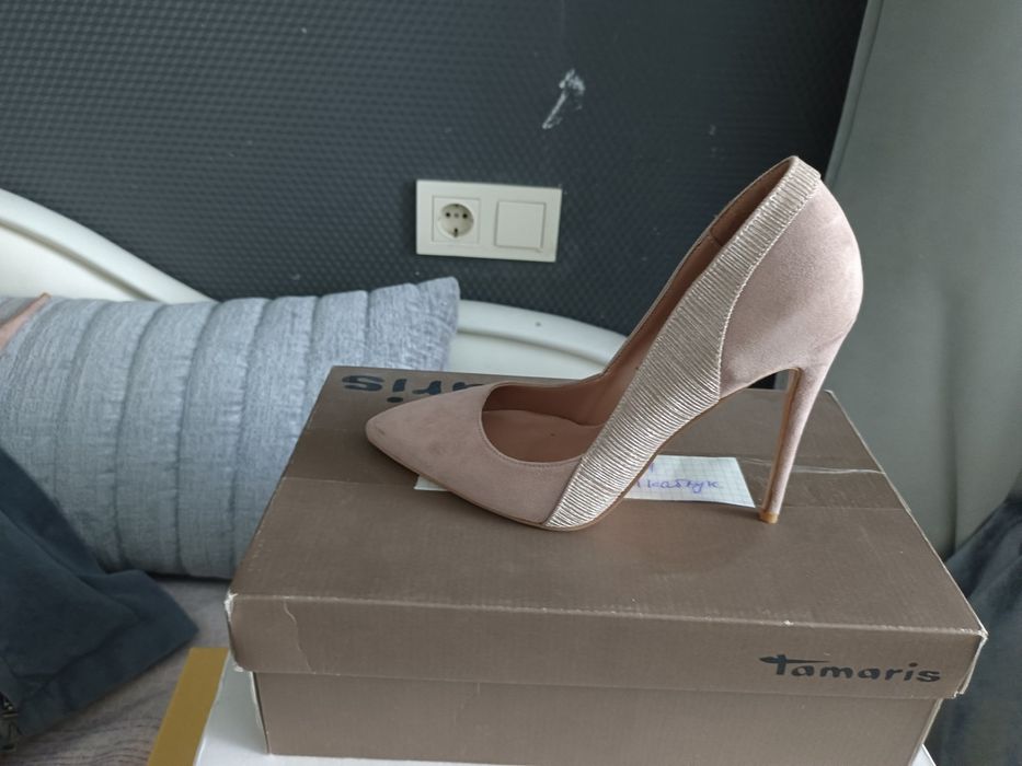 Продам сапоги, Туфли