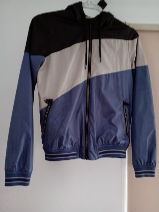 Geaca fete Pull Bear.