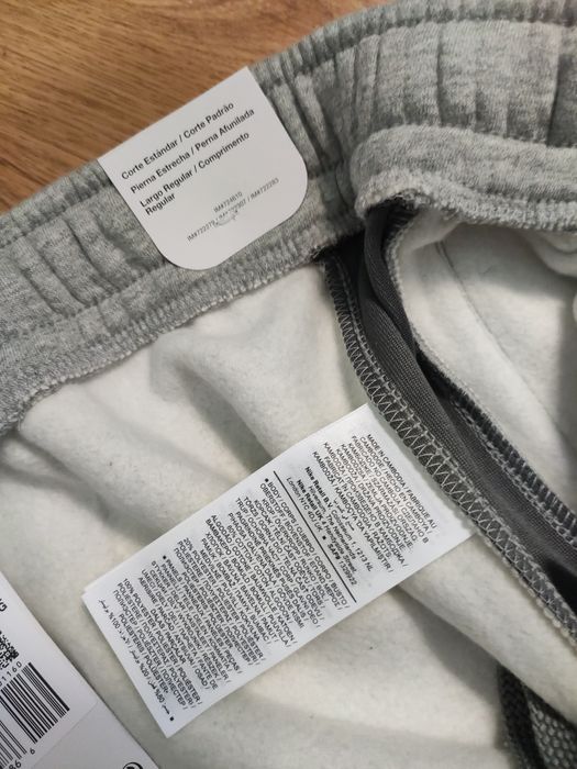 Pantaloni Nike mărimea XXL