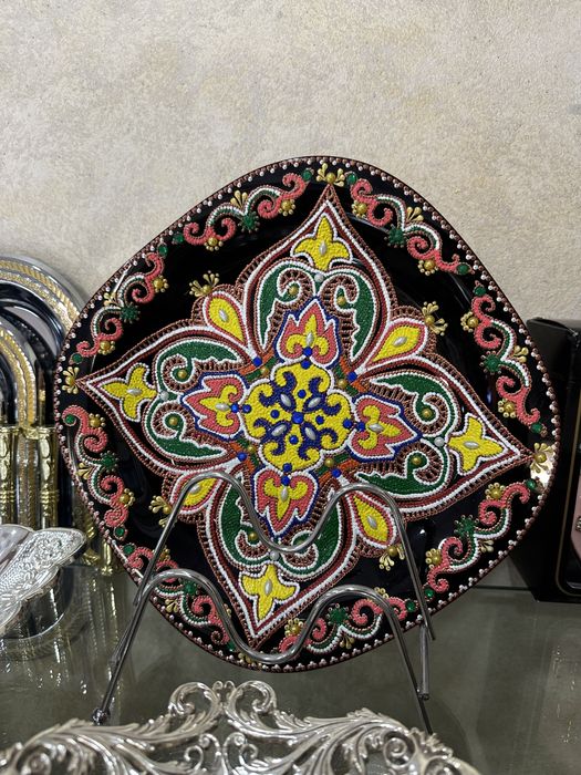 Декоративная тарелка