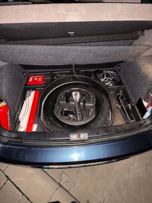 Vand Golf 6 1.6 benzina