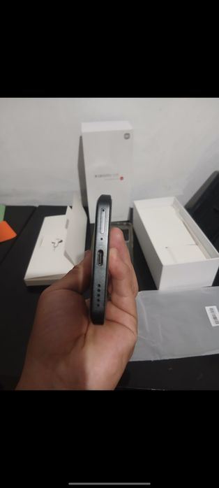 Продам Xiaomi 13 t