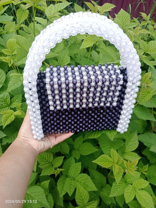 Сумка из бусин жемчуг