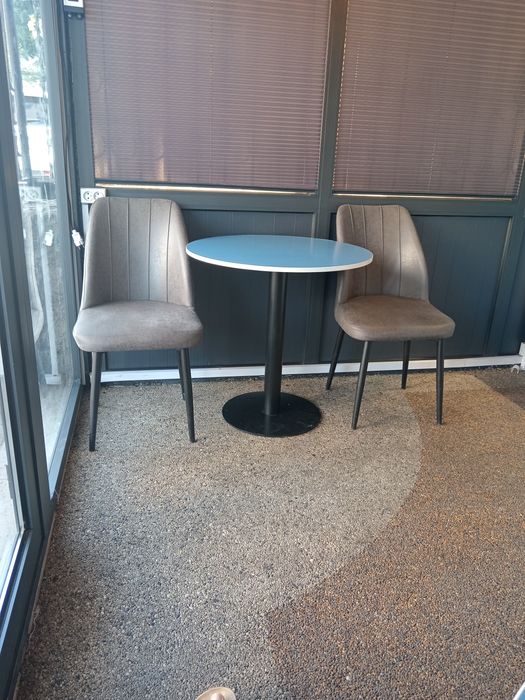 Музқаймоқ бизнеси учун мебел тўплами