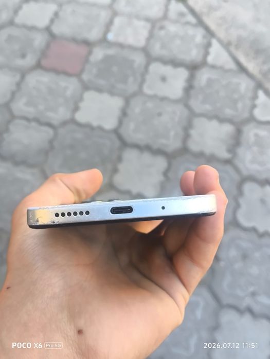 Продам телефон redmi 12 128гб