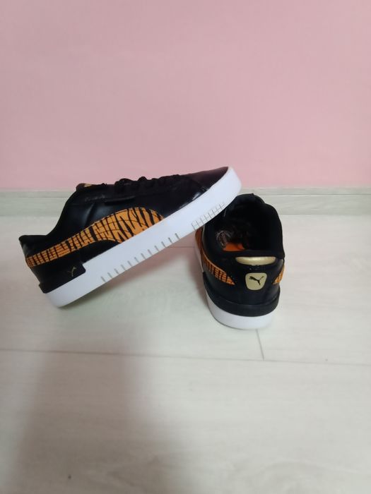 Pantofi sport Puma piele soft foam