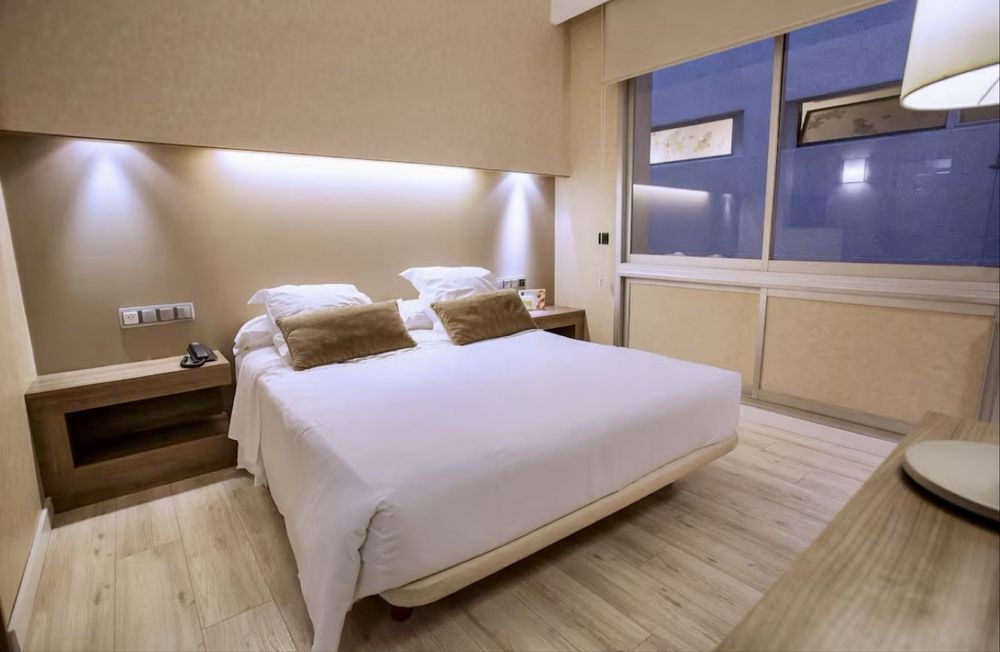 UltraCentral Regim Hotelier Garsonieră