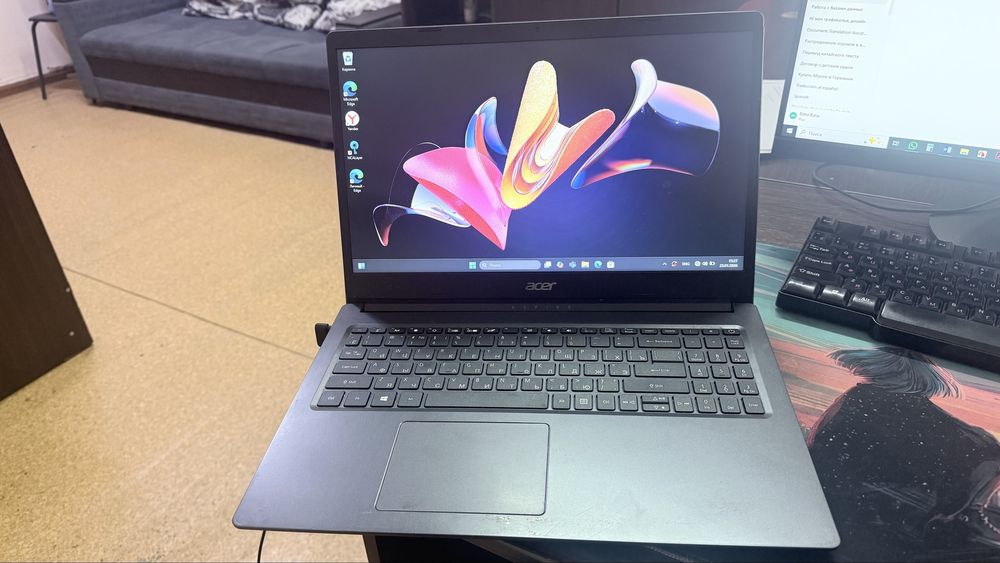 Ноутбук Acer Aspire 3 Срочно!!