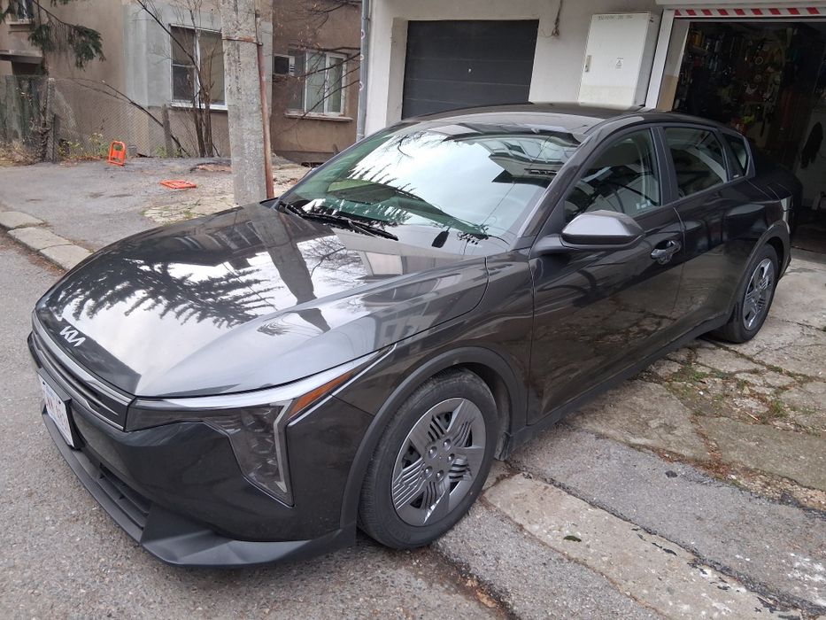 Киа   К4  LX 2.0